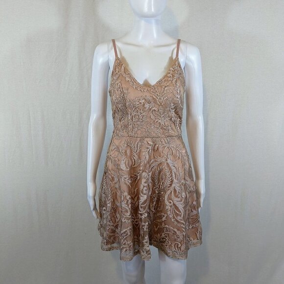 Xtraordinary Sleeveless Formal Dress Junior's Size 5 Dusty Rose with Embroidery - Picture 1 of 6